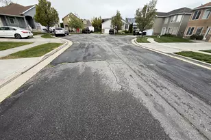 1426 S Heather Ln, Syracuse, UT 84075 - Photo 3