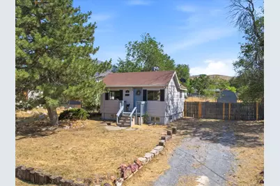 390 E Utah Ave, Tooele, UT 84074 - Photo 1