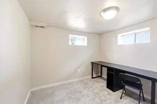 390 E Utah Ave, Tooele, UT 84074 - Photo 13