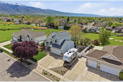 78 E 1720 N, Layton, UT 84041 - Photo 1