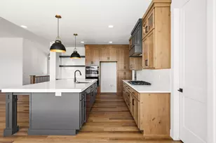 2383 W 3000 N, Farr West, UT 84404 - Photo 9