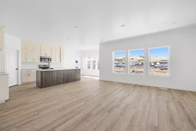 2779 S Spanish Oaks Dr, Spanish Fork, UT 84660 - Photo 9