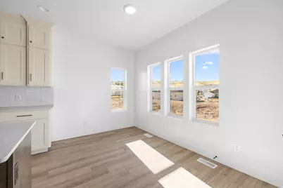 2779 S Spanish Oaks Dr, Spanish Fork, UT 84660 - Photo 7