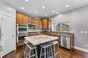 171 S Preston St, Kaysville, UT 84037 - Photo 31