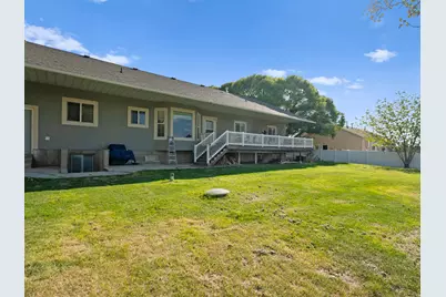 1010 S Anna Ekins Memorial Ln, Genola, UT 84655 - Photo 21