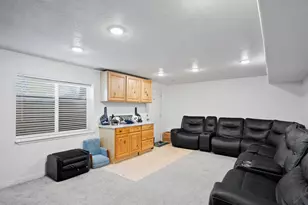 1010 S Anna Ekins Memorial Ln, Genola, UT 84655 - Photo 9