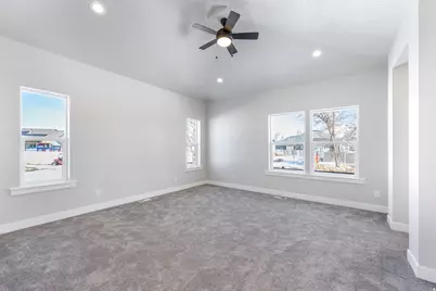 2777 S 3300 E #19OC, Spanish Fork, UT 84660 - Photo 13