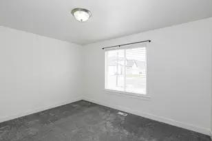 868 E Cliffrose Dr, Eagle Mountain, UT 84005 - Photo 19