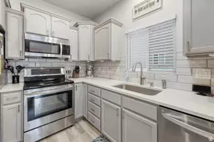 262 Heidelberg Pl, Stansbury Park, UT 84074 - Photo 9