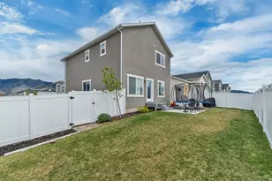 5673 N Sagewood Dr, Stansbury Park, UT 84074 - Photo 29