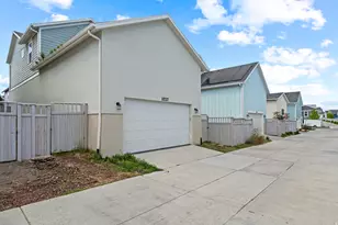 11727 S Moring Point Way, South Jordan, UT 84009 - Photo 21