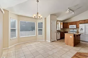 949 E Chris Circle, Clearfield, UT 84015 - Photo 5