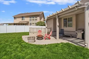 1229 N 2025 W, Layton, UT 84041 - Photo 29