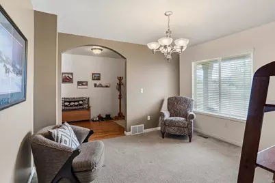 1229 N 2025 W, Layton, UT 84041 - Photo 5