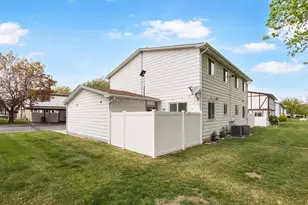 4305 S Winfield Rd, Taylorsville, UT 84123 - Photo 17