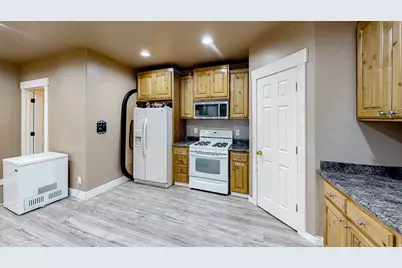 1804 E 1850 S, Spanish Fork, UT 84660 - Photo 25