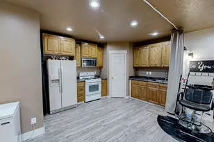1804 E 1850 S, Spanish Fork, UT 84660 - Photo 23