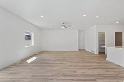 1119 Vegas St W, Grantsville, UT 84029 - Photo 11