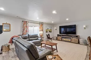 12057 N Saltaire Dr W, Highland, UT 84003 - Photo 21