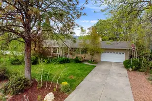 451 E 4800 S, Murray, UT 84107 - Photo 37