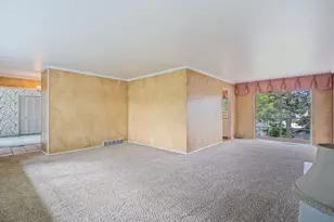 451 E 4800 S, Murray, UT 84107 - Photo 5
