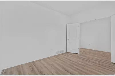 1114 Vegas St W, Grantsville, UT 84029 - Photo 15