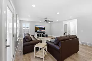 14328 S Garden Rose Ln W, Herriman, UT 84096 - Photo 13
