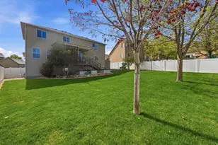 14328 S Garden Rose Ln W, Herriman, UT 84096 - Photo 7