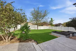 14328 S Garden Rose Ln W, Herriman, UT 84096 - Photo 9