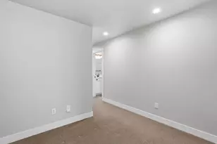 256 E Kirsten Ln N, North Salt Lake, UT 84054 - Photo 13