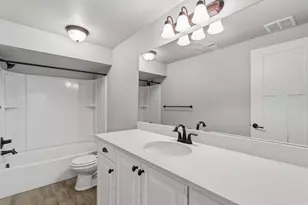 256 E Kirsten Ln N, North Salt Lake, UT 84054 - Photo 31