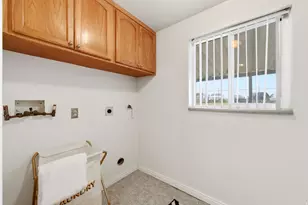 1072 S Glendale Circle, Salt Lake City, UT 84104 - Photo 11