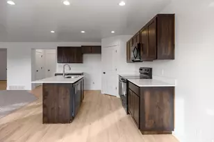 2282 E 320 N, Spanish Fork, UT 84660 - Photo 5