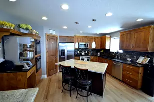 2765 E 7825 S, South Weber, UT 84405 - Photo 7
