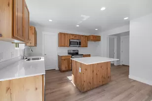 2248 E 320 N, Spanish Fork, UT 84660 - Photo 3