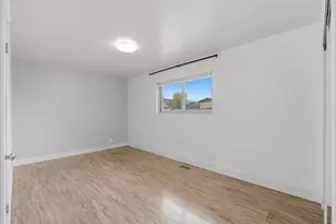 256 W 100 S, Midway, UT 84049 - Photo 17