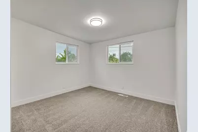 1995 Clyde St, Layton, UT 84041 - Photo 13