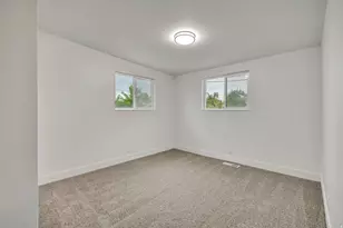 1995 Clyde St, Layton, UT 84041 - Photo 13