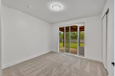 1995 Clyde St, Layton, UT 84041 - Photo 11