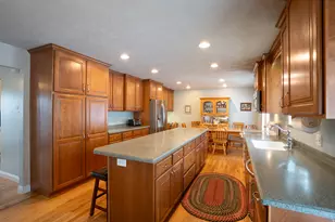 233 S 750 E, Bountiful, UT 84010 - Photo 9