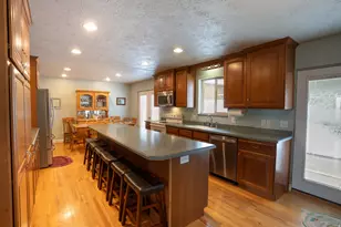 233 S 750 E, Bountiful, UT 84010 - Photo 7