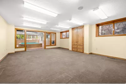 927 N Ensign Vista Dr, Salt Lake City, UT 84103 - Photo 27