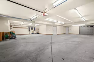 927 N Ensign Vista Dr, Salt Lake City, UT 84103 - Photo 53