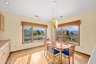 927 N Ensign Vista Dr, Salt Lake City, UT 84103 - Photo 51