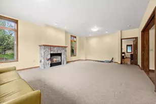 927 N Ensign Vista Dr, Salt Lake City, UT 84103 - Photo 23