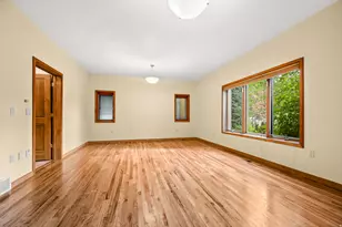 927 N Ensign Vista Dr, Salt Lake City, UT 84103 - Photo 15