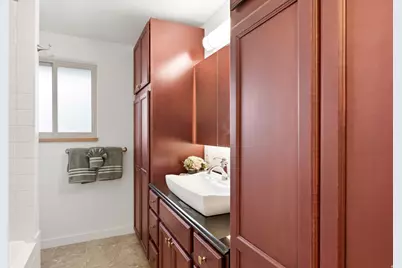 960 E Sagehill Dr, Millcreek, UT 84124 - Photo 13
