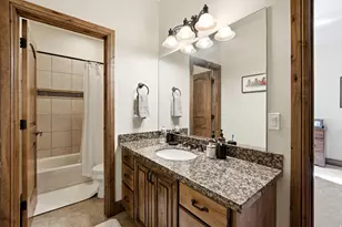 1130 N Twickenham Dr, Salt Lake City, UT 84103 - Photo 25