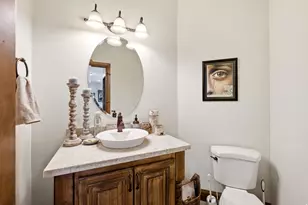 1130 N Twickenham Dr, Salt Lake City, UT 84103 - Photo 29