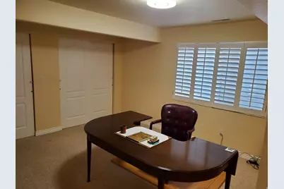 5586 S 250 E, Washington Terrace, UT 84405 - Photo 13